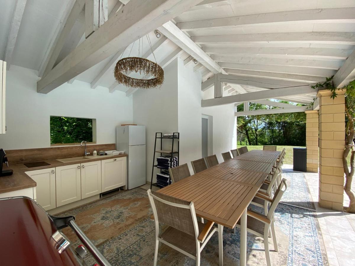 Manoir Et Appartements Avec Piscine Au Domaine De Bize Mirepoix Mirepoix  Exteriör bild